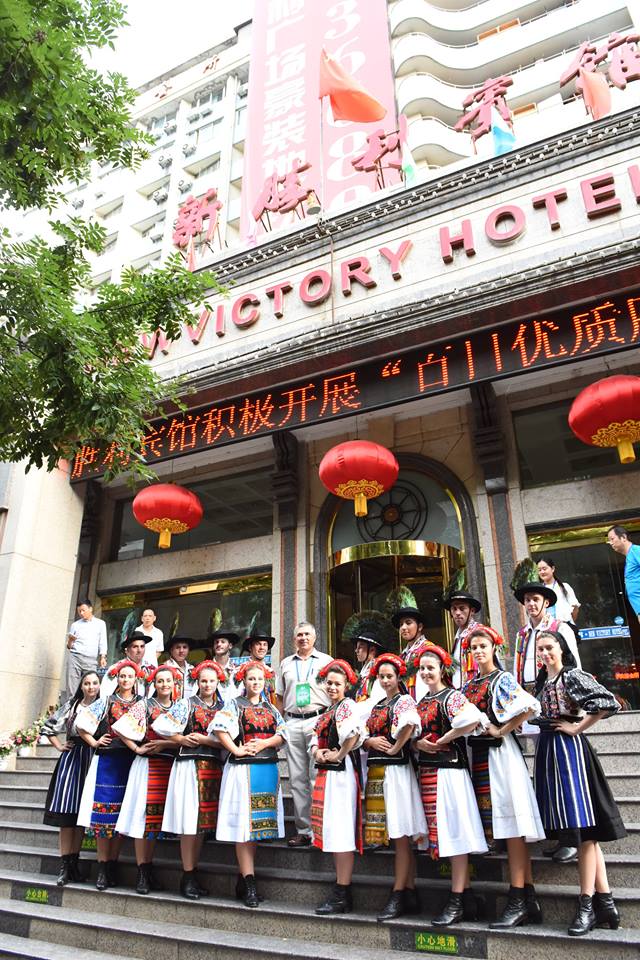Ansamblul Folcloric Sinca Noua participand la LANZHOU INTERNATIONAL DRUM FESTIVAL OF CHINA