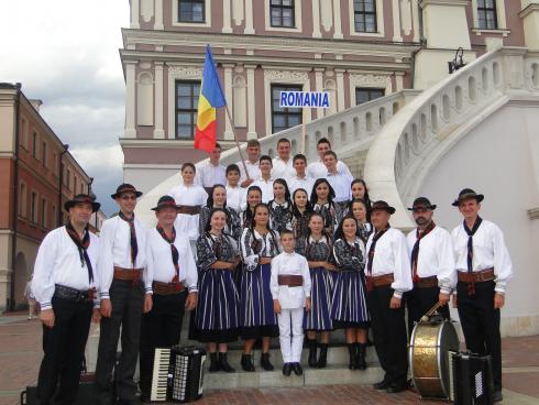  Ansamblul Folcloric Sinca Noua - 2012, Polonia, Zamosc - Reprezentam Romania
